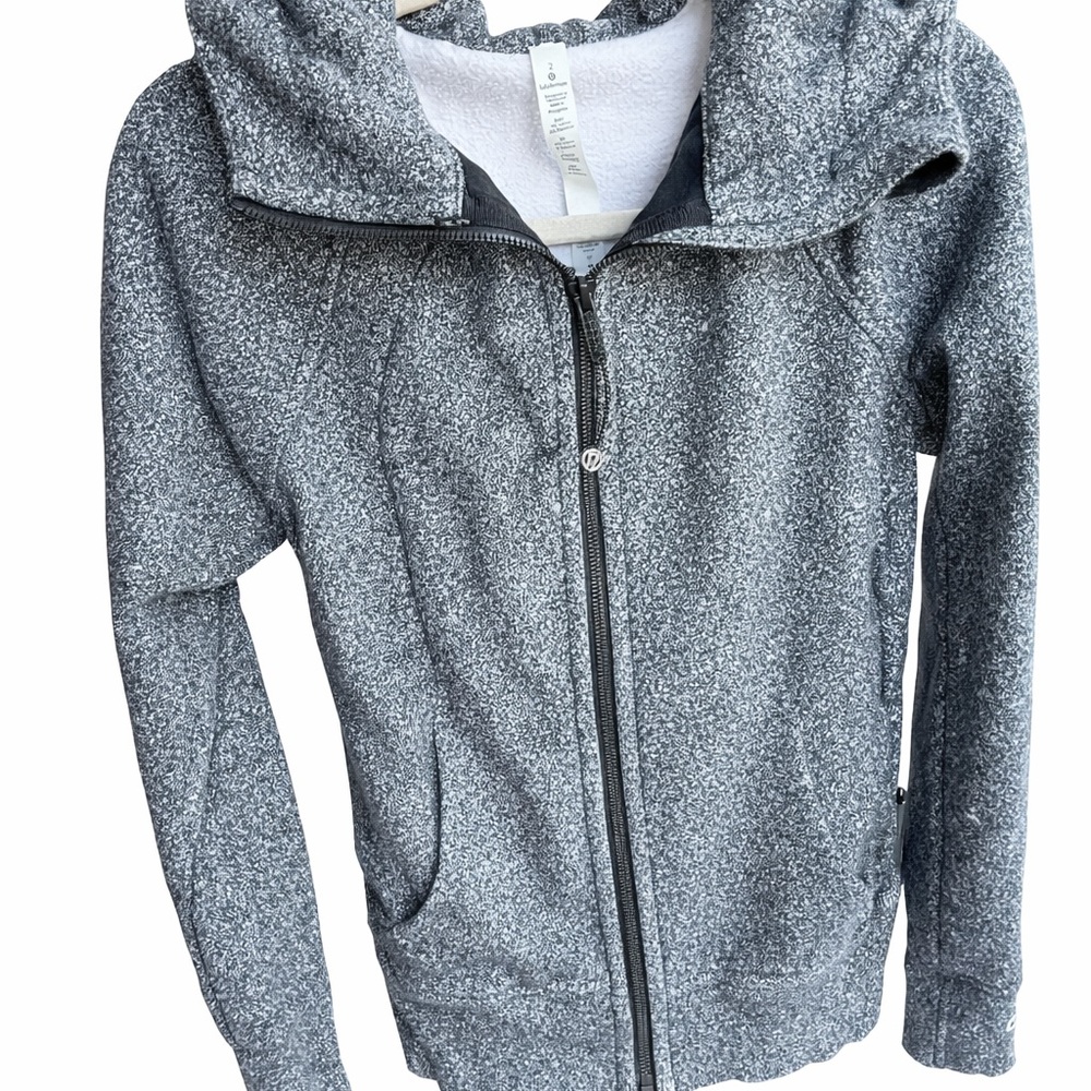Lululemon Athletica Gray Puffer Jacket